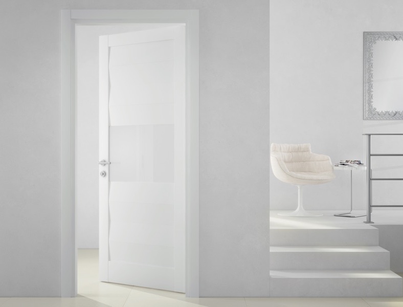 white-door-for-the-house
